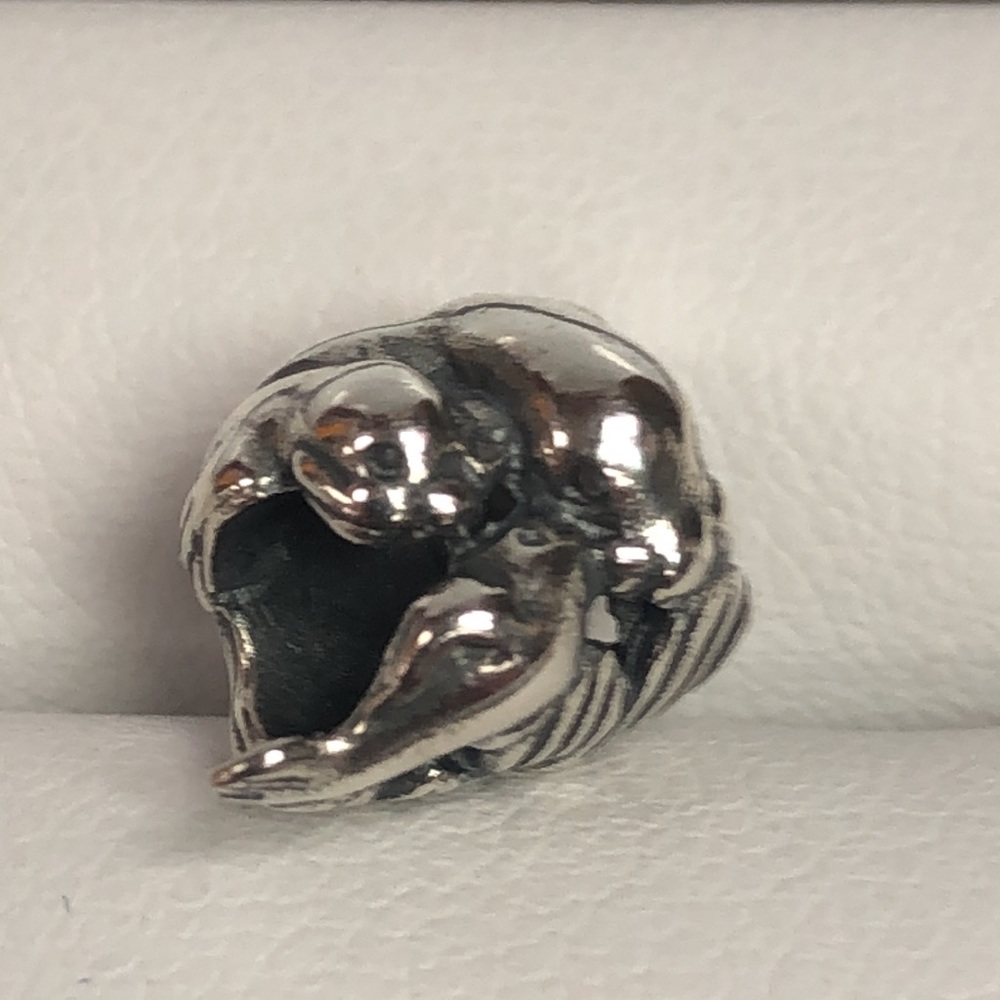 Trollbeads Seal Family Silver Bead - Picture 5 of 5